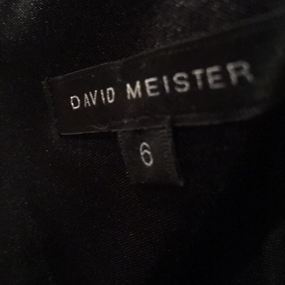 Dress - Picture 3 of 3